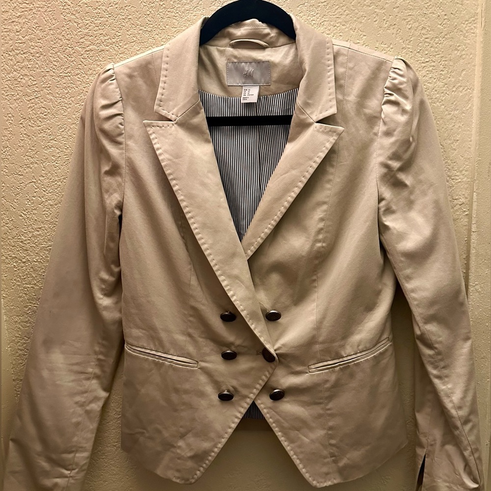 H&M nude blazer 10